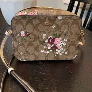 Coach pocketbook crossbody floral design brand new never used